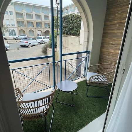 Ferienwohnung Le Bel Iris - Acces Direct Plage Châtelaillon-Plage Exterior foto